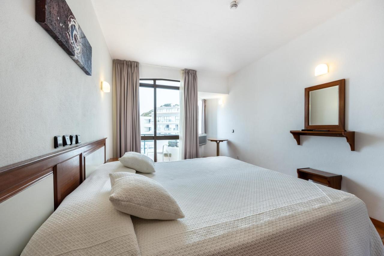 Hotel Residencial Salema Bagian luar foto